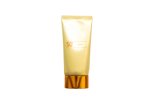 Effective Methods to Treat and Prevent Sunburn and Skin Damage